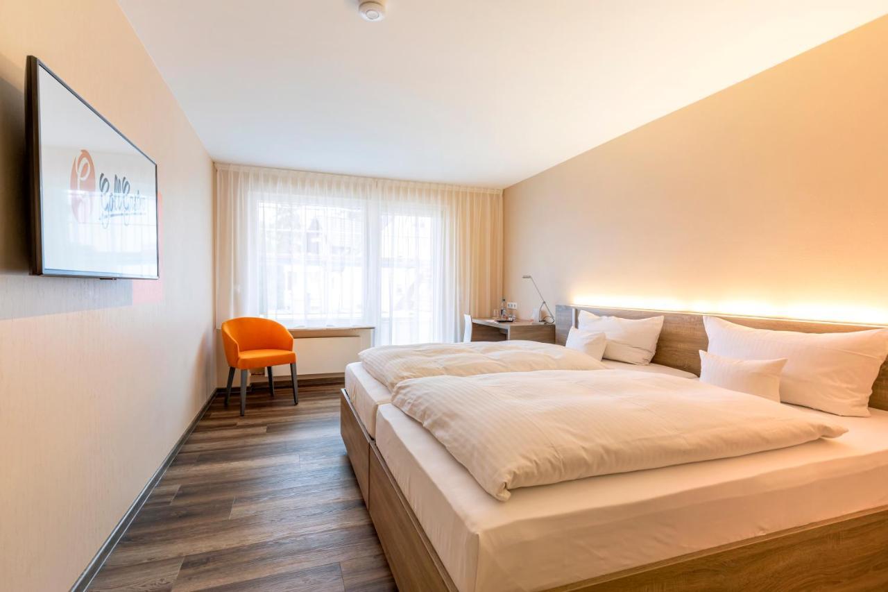 Hotel Goll Pforzheim-Niefern Extérieur photo